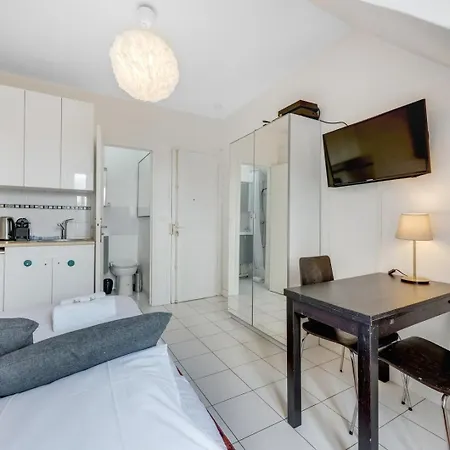 Marais Rosiers Apartment Paris