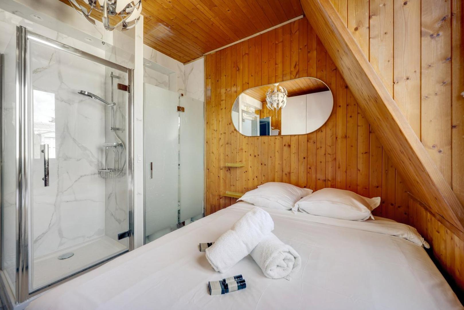Marais Rosiers Apartment *